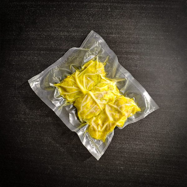 Involtini di verza, patate, salsiccia e scamorza affumicata