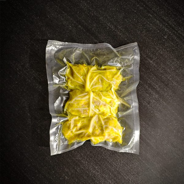 Involtini di verza, patate, salsiccia e scamorza affumicata